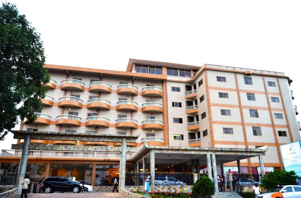 אקרה Mensvic Grand Hotel מראה חיצוני תמונה